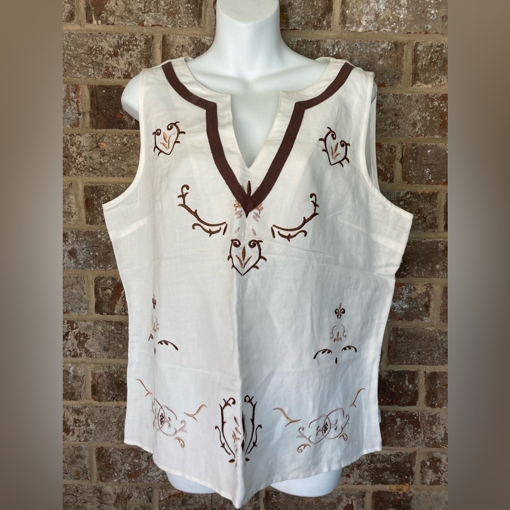 Vintage delicate embroidered floral tank size 14 Jennifer eden